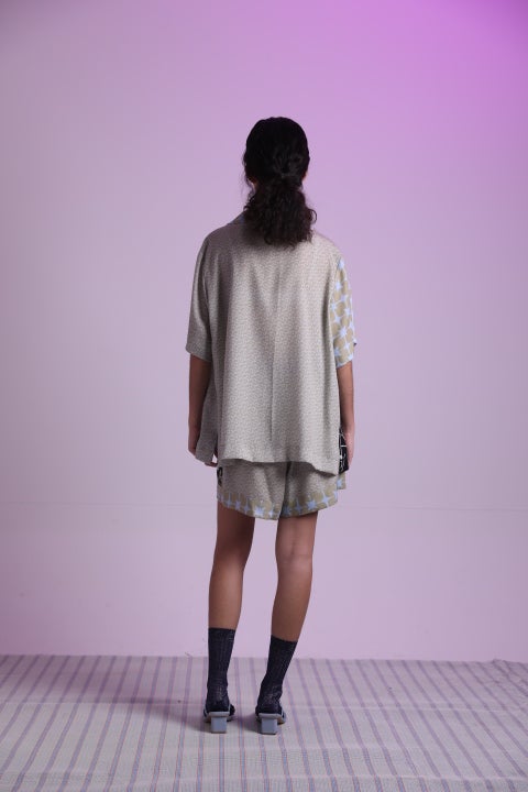 Mono Shorts